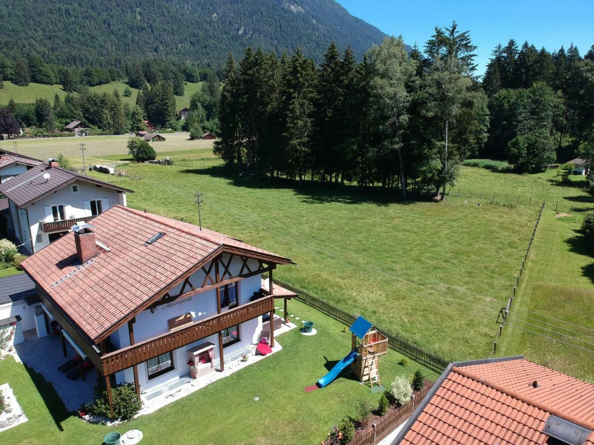 Vila Ferienhaus Alpenperle Grainau Exteriér fotografie